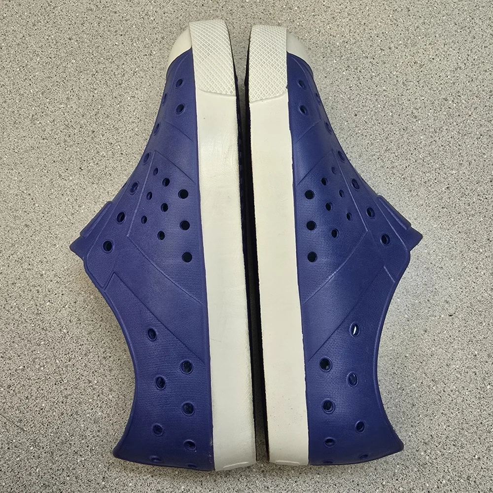 DSG Kids Blue Water Shoes Size 2